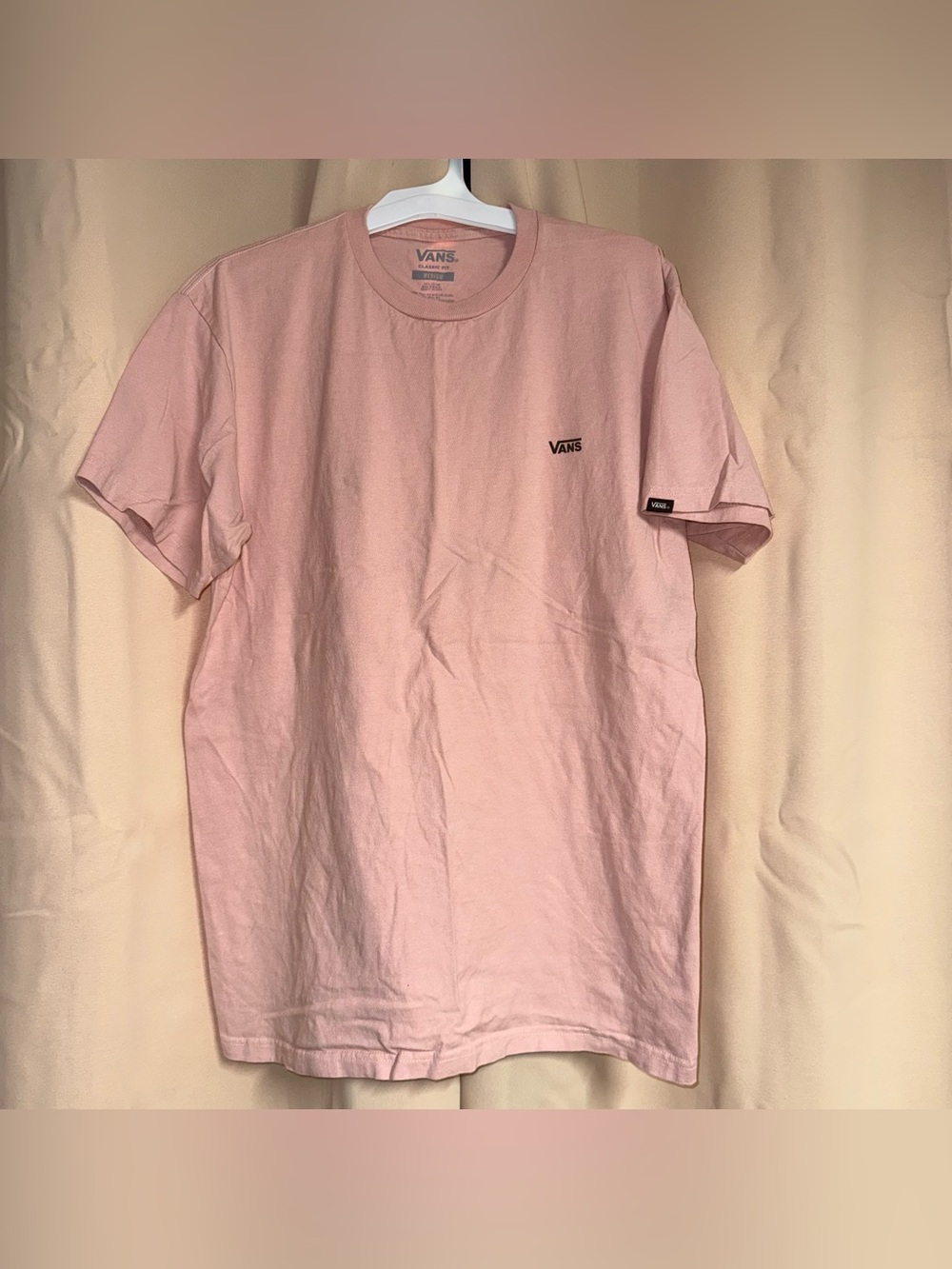 vans light peach colored tee